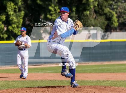 Thumbnail 1 in La Serna vs. Reno photogallery.
