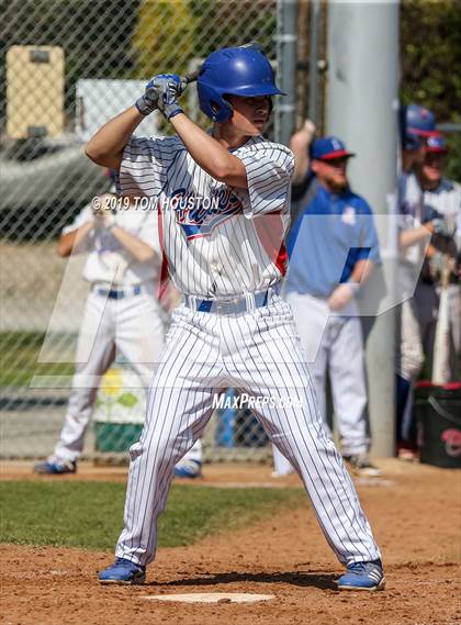 Thumbnail 3 in La Serna vs. Reno photogallery.