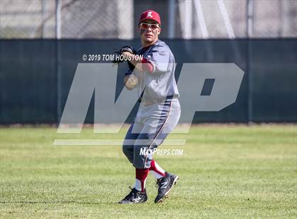 Thumbnail 2 in La Serna vs. Reno photogallery.