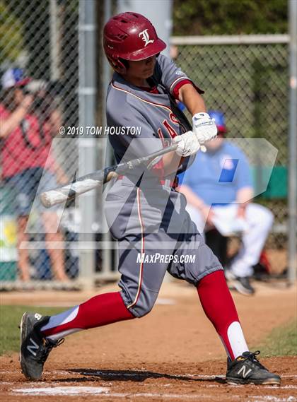 Thumbnail 2 in La Serna vs. Reno photogallery.