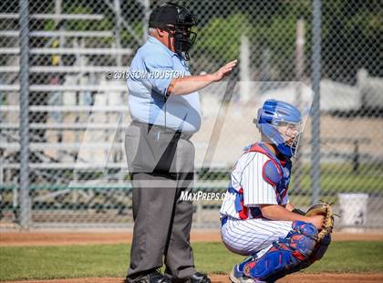 Thumbnail 1 in La Serna vs. Reno photogallery.