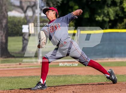 Thumbnail 1 in La Serna vs. Reno photogallery.