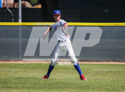 Thumbnail 3 in La Serna vs. Reno photogallery.