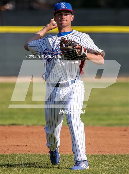 Thumbnail 1 in La Serna vs. Reno photogallery.