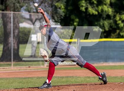 Thumbnail 2 in La Serna vs. Reno photogallery.