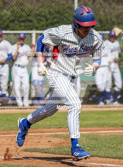 Thumbnail 3 in La Serna vs. Reno photogallery.