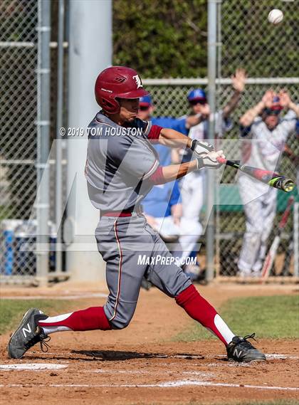 Thumbnail 3 in La Serna vs. Reno photogallery.