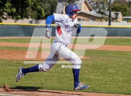 Thumbnail 1 in La Serna vs. Reno photogallery.