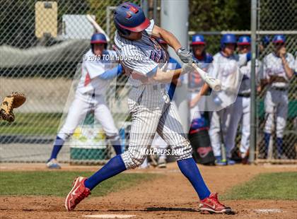 Thumbnail 2 in La Serna vs. Reno photogallery.