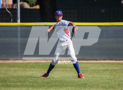 Thumbnail 1 in La Serna vs. Reno photogallery.