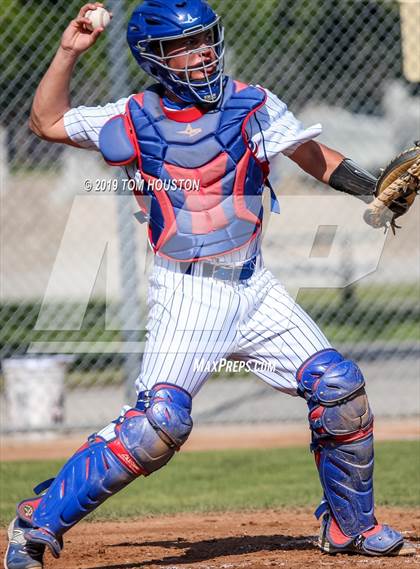Thumbnail 3 in La Serna vs. Reno photogallery.