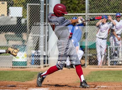 Thumbnail 1 in La Serna vs. Reno photogallery.