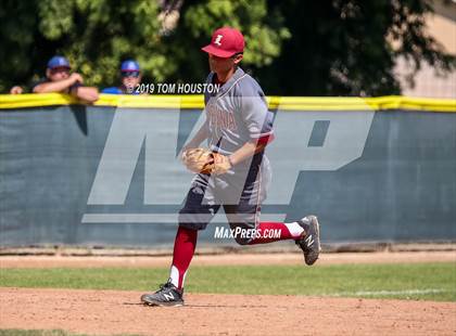 Thumbnail 1 in La Serna vs. Reno photogallery.