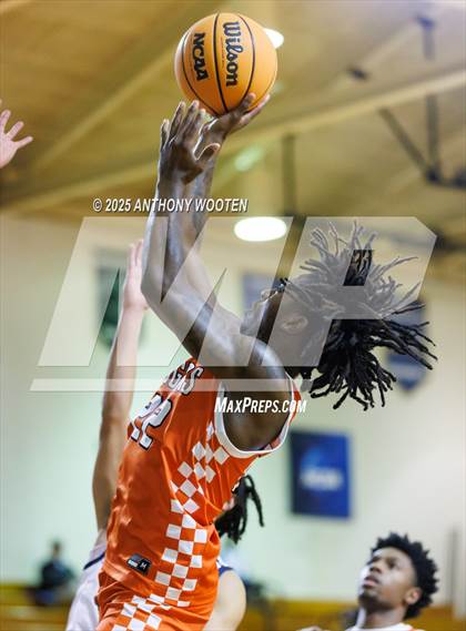 Thumbnail 1 in South View vs. Northwood Temple Academy (Hoops and Dreams Showcase 2025) photogallery.