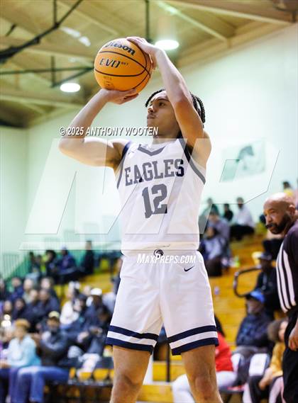 Thumbnail 3 in South View vs. Northwood Temple Academy (Hoops and Dreams Showcase 2025) photogallery.