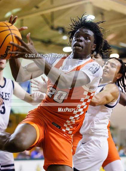 Thumbnail 1 in South View vs. Northwood Temple Academy (Hoops and Dreams Showcase 2025) photogallery.