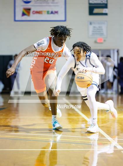 Thumbnail 3 in South View vs. Northwood Temple Academy (Hoops and Dreams Showcase 2025) photogallery.
