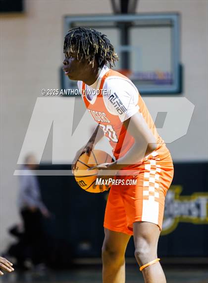 Thumbnail 1 in South View vs. Northwood Temple Academy (Hoops and Dreams Showcase 2025) photogallery.