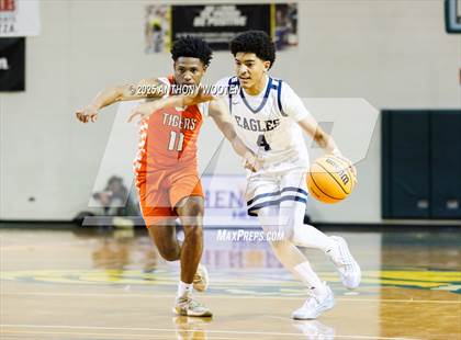 Thumbnail 2 in South View vs. Northwood Temple Academy (Hoops and Dreams Showcase 2025) photogallery.