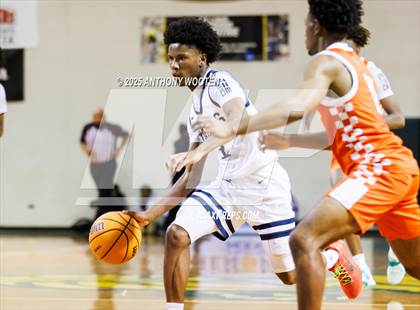Thumbnail 2 in South View vs. Northwood Temple Academy (Hoops and Dreams Showcase 2025) photogallery.
