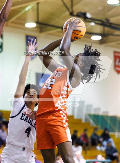 Thumbnail 3 in South View vs. Northwood Temple Academy (Hoops and Dreams Showcase 2025) photogallery.