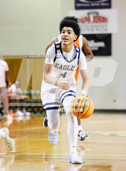 Thumbnail 2 in South View vs. Northwood Temple Academy (Hoops and Dreams Showcase 2025) photogallery.