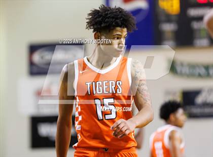 Thumbnail 1 in South View vs. Northwood Temple Academy (Hoops and Dreams Showcase 2025) photogallery.