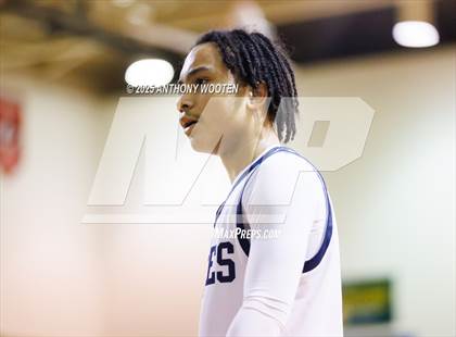 Thumbnail 2 in South View vs. Northwood Temple Academy (Hoops and Dreams Showcase 2025) photogallery.