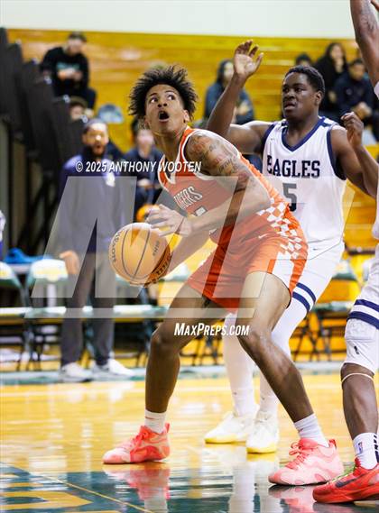Thumbnail 2 in South View vs. Northwood Temple Academy (Hoops and Dreams Showcase 2025) photogallery.