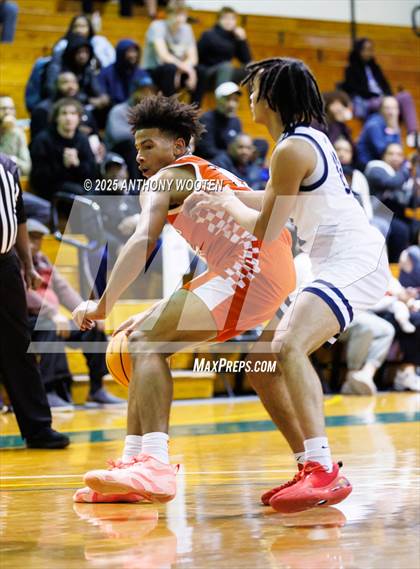 Thumbnail 2 in South View vs. Northwood Temple Academy (Hoops and Dreams Showcase 2025) photogallery.