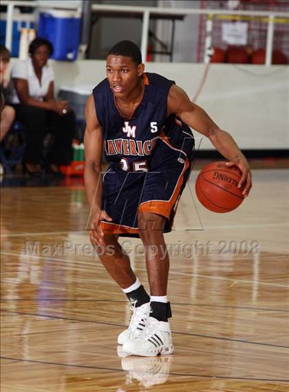 Thumbnail 1 in Madison vs. Duncanville (McDonald's Texas Invitational) photogallery.