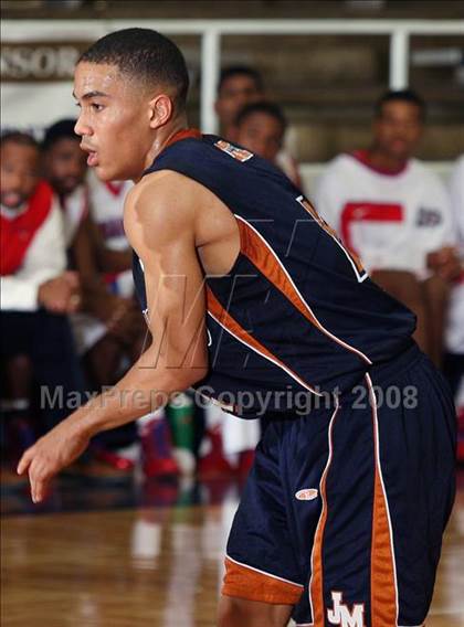 Thumbnail 1 in Madison vs. Duncanville (McDonald's Texas Invitational) photogallery.