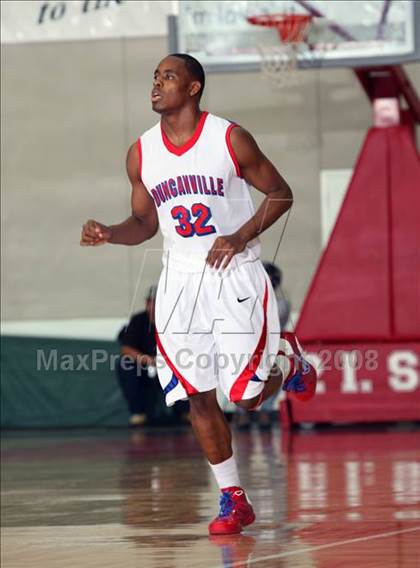 Thumbnail 2 in Madison vs. Duncanville (McDonald's Texas Invitational) photogallery.
