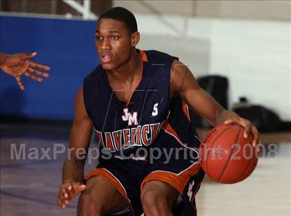 Thumbnail 3 in Madison vs. Duncanville (McDonald's Texas Invitational) photogallery.