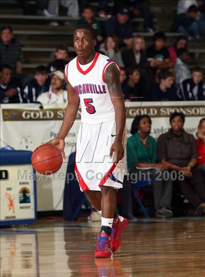 Thumbnail 3 in Madison vs. Duncanville (McDonald's Texas Invitational) photogallery.
