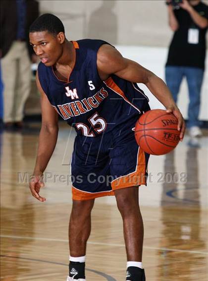 Thumbnail 3 in Madison vs. Duncanville (McDonald's Texas Invitational) photogallery.