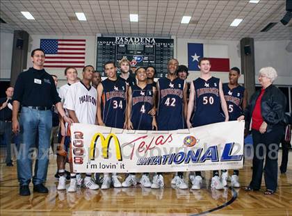 Thumbnail 2 in Madison vs. Duncanville (McDonald's Texas Invitational) photogallery.