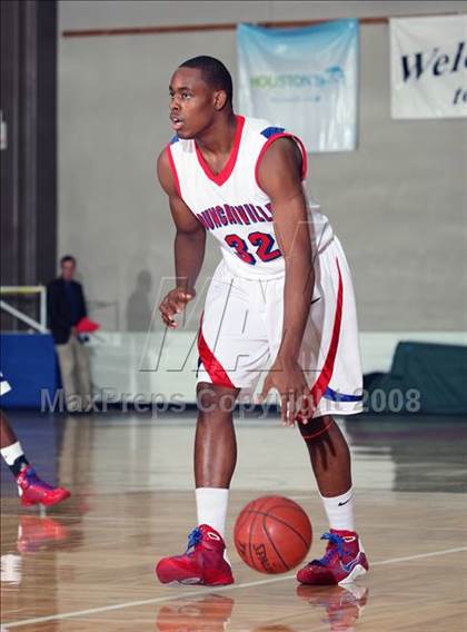 Thumbnail 3 in Madison vs. Duncanville (McDonald's Texas Invitational) photogallery.
