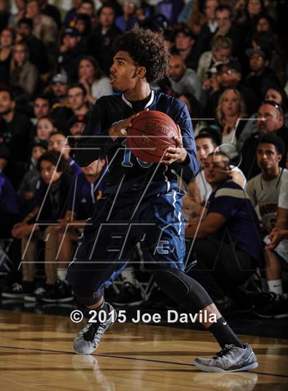 Thumbnail 3 in Righetti vs. Compton photogallery.