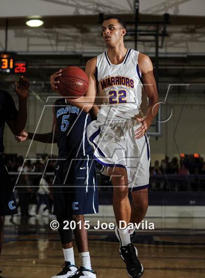 Thumbnail 1 in Righetti vs. Compton photogallery.