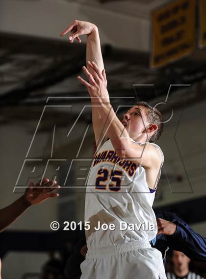 Thumbnail 2 in Righetti vs. Compton photogallery.