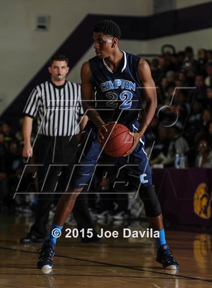 Thumbnail 1 in Righetti vs. Compton photogallery.