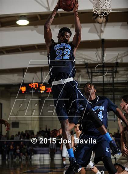 Thumbnail 1 in Righetti vs. Compton photogallery.