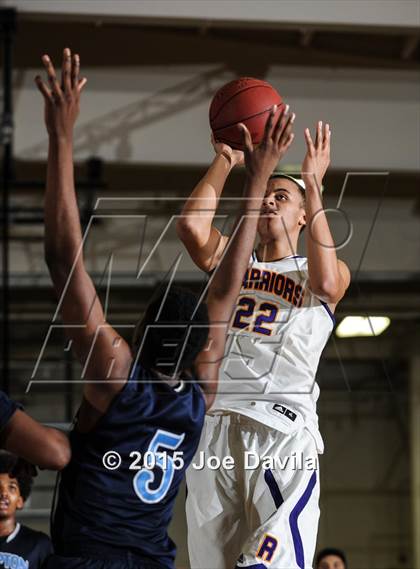 Thumbnail 3 in Righetti vs. Compton photogallery.