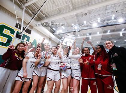Thumbnail 2 in Notre Dame Academy vs  Oakwood (CIF SS D4A Championship) photogallery.