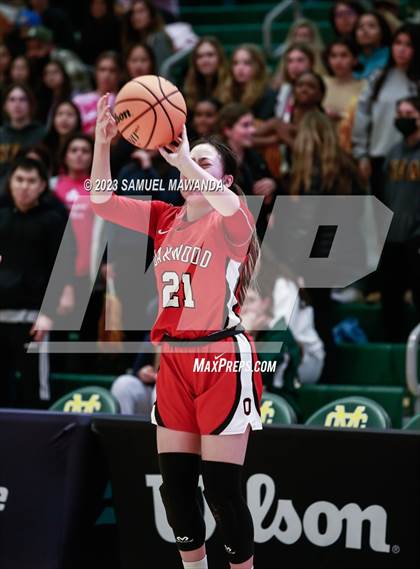 Thumbnail 2 in Notre Dame Academy vs  Oakwood (CIF SS D4A Championship) photogallery.