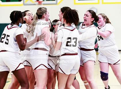 Thumbnail 3 in Notre Dame Academy vs  Oakwood (CIF SS D4A Championship) photogallery.
