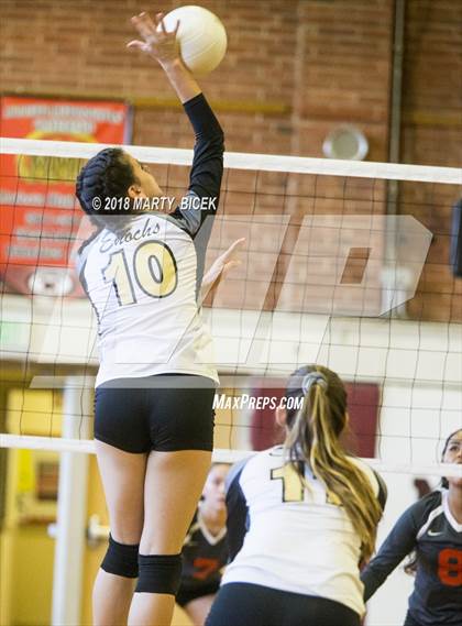 Thumbnail 1 in Modesto @ Enochs photogallery.