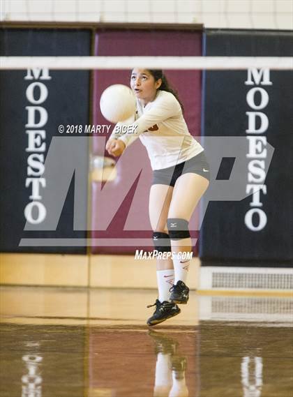 Thumbnail 1 in Modesto @ Enochs photogallery.