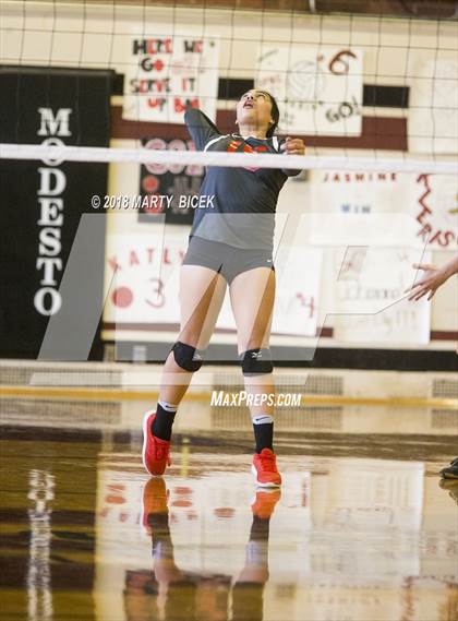 Thumbnail 2 in Modesto @ Enochs photogallery.